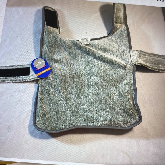 New Top Paw black dog coat with reflective strips fur lined size Medium - Picture 5 of 7